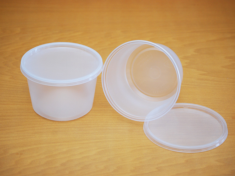 Deli Containers with Lids [8 oz. 50 Pack] Disposable Clear Lunch Containers  Leakproof | Plastic Round Food Storage Containers | Freezer Containers for